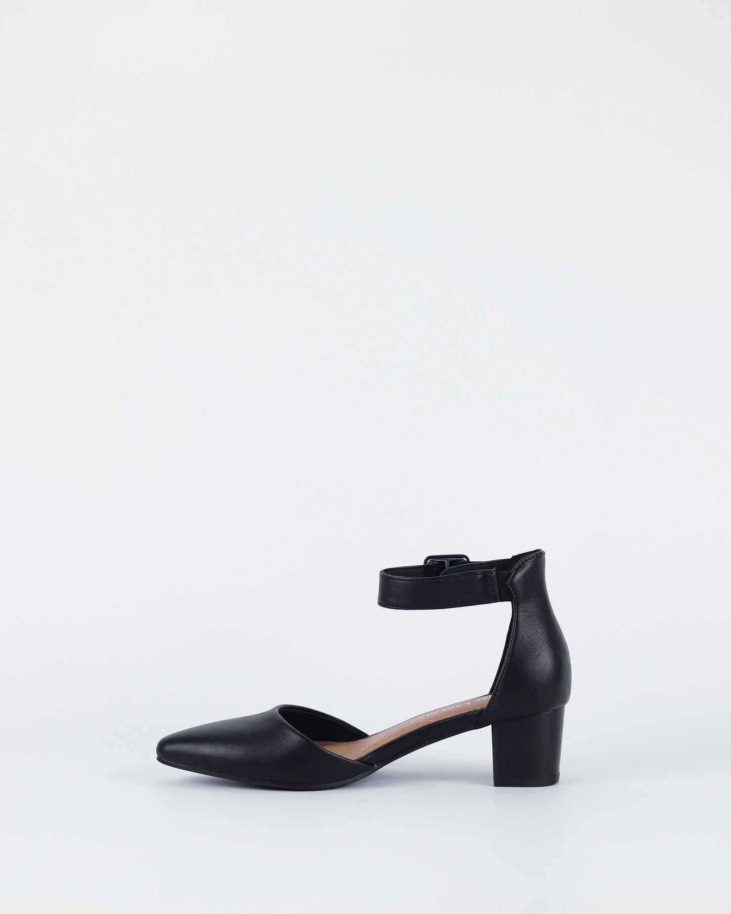 Bay Lane Tasman - Black Leather