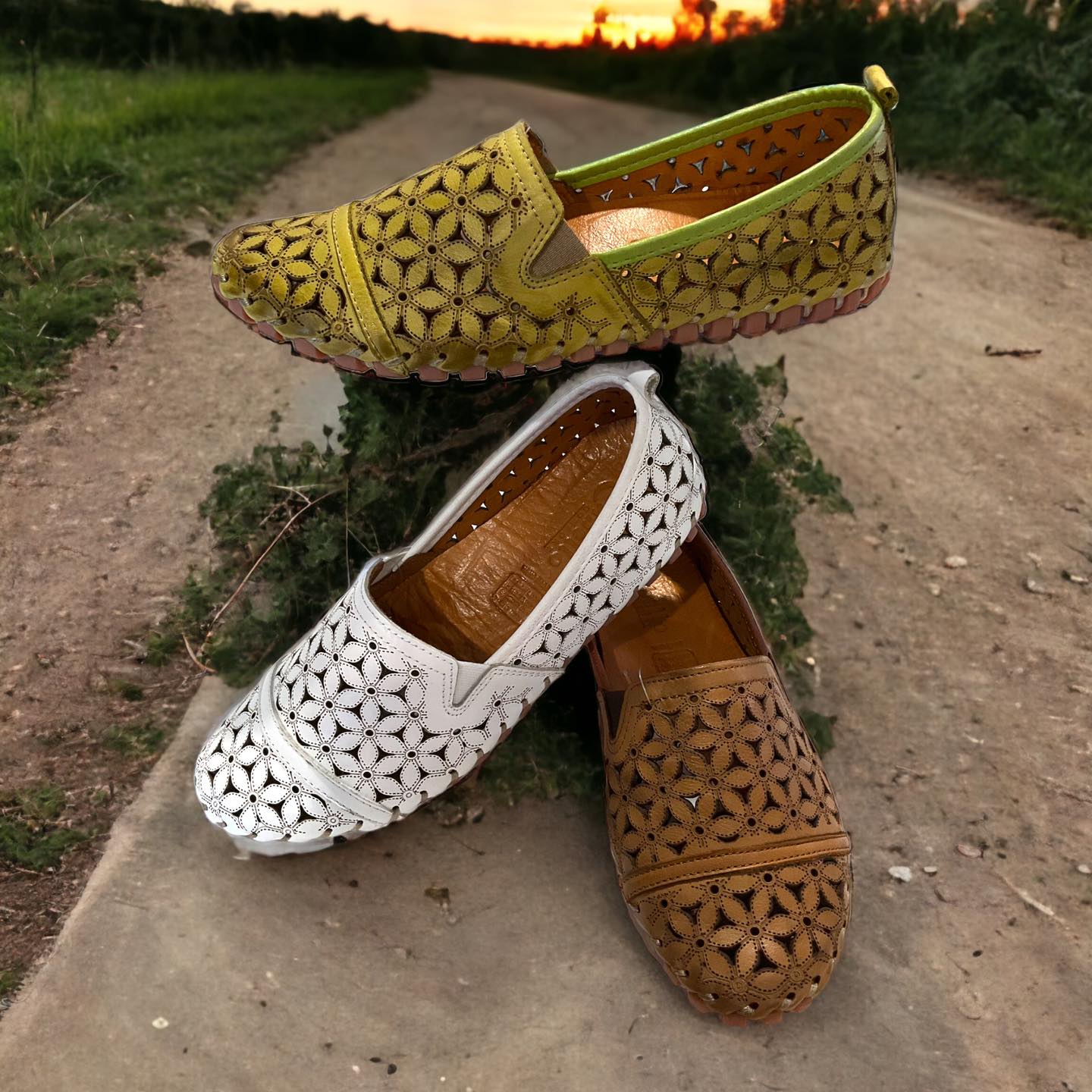 Cabello Muriel Flowerflow - White