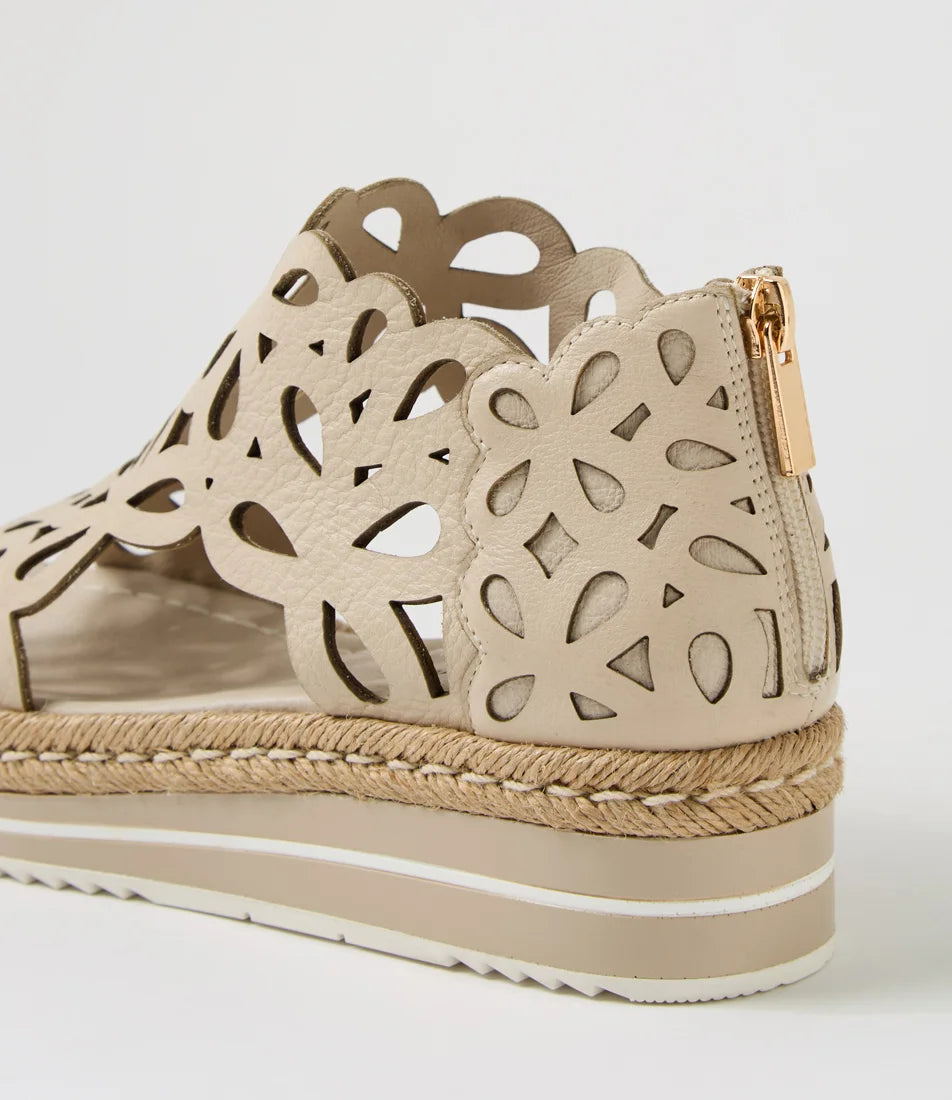 Django & Juliette Adely - Vanilla Leather Sandals