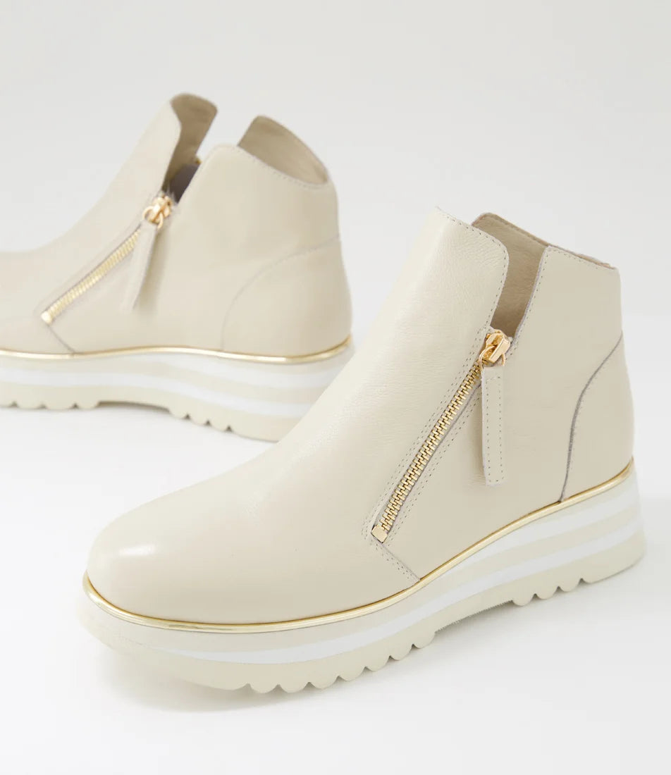 Django & Juliette - Evol Milk Leather Ankle Boots