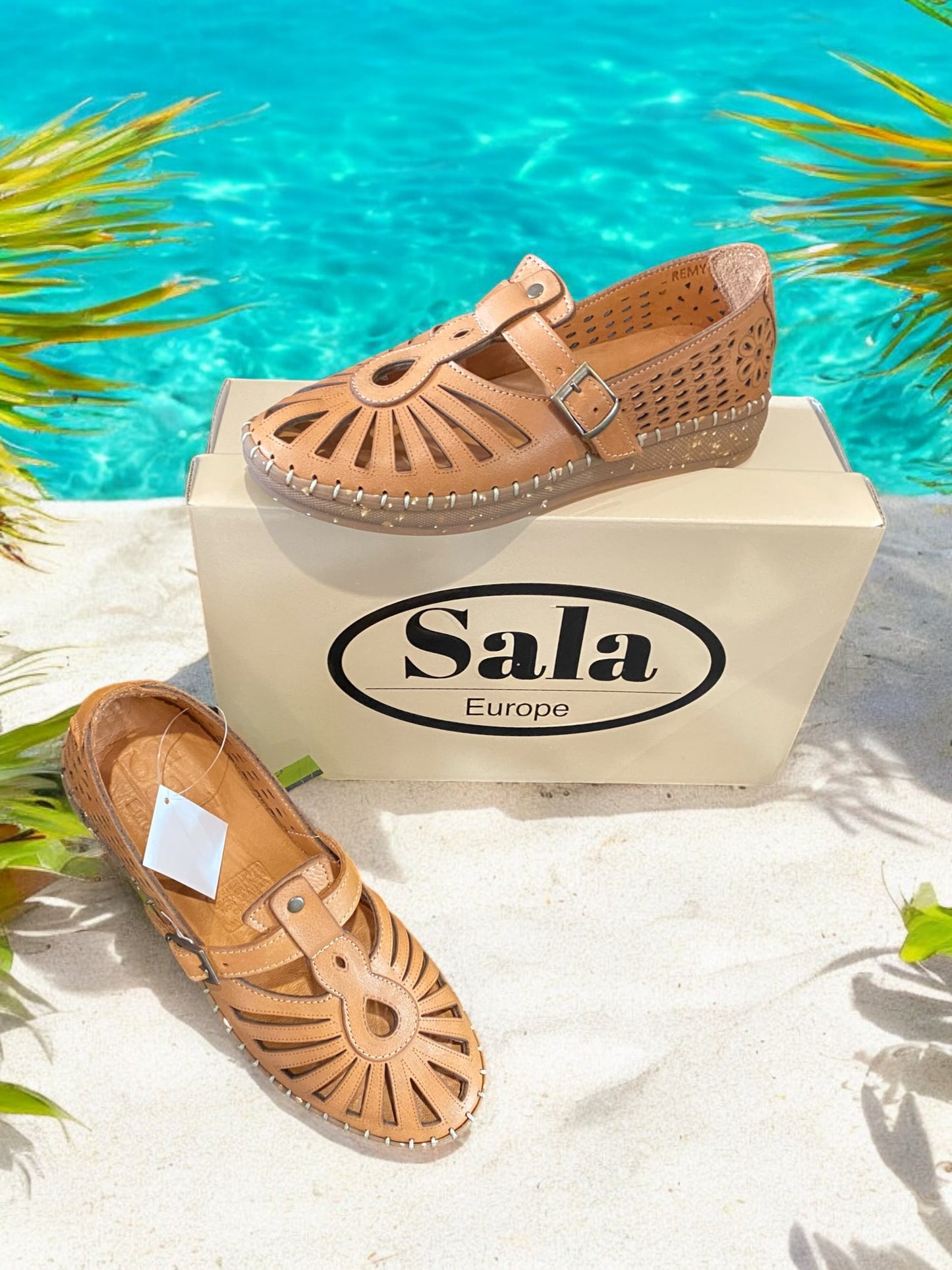 Sala Remy - Tan Leather