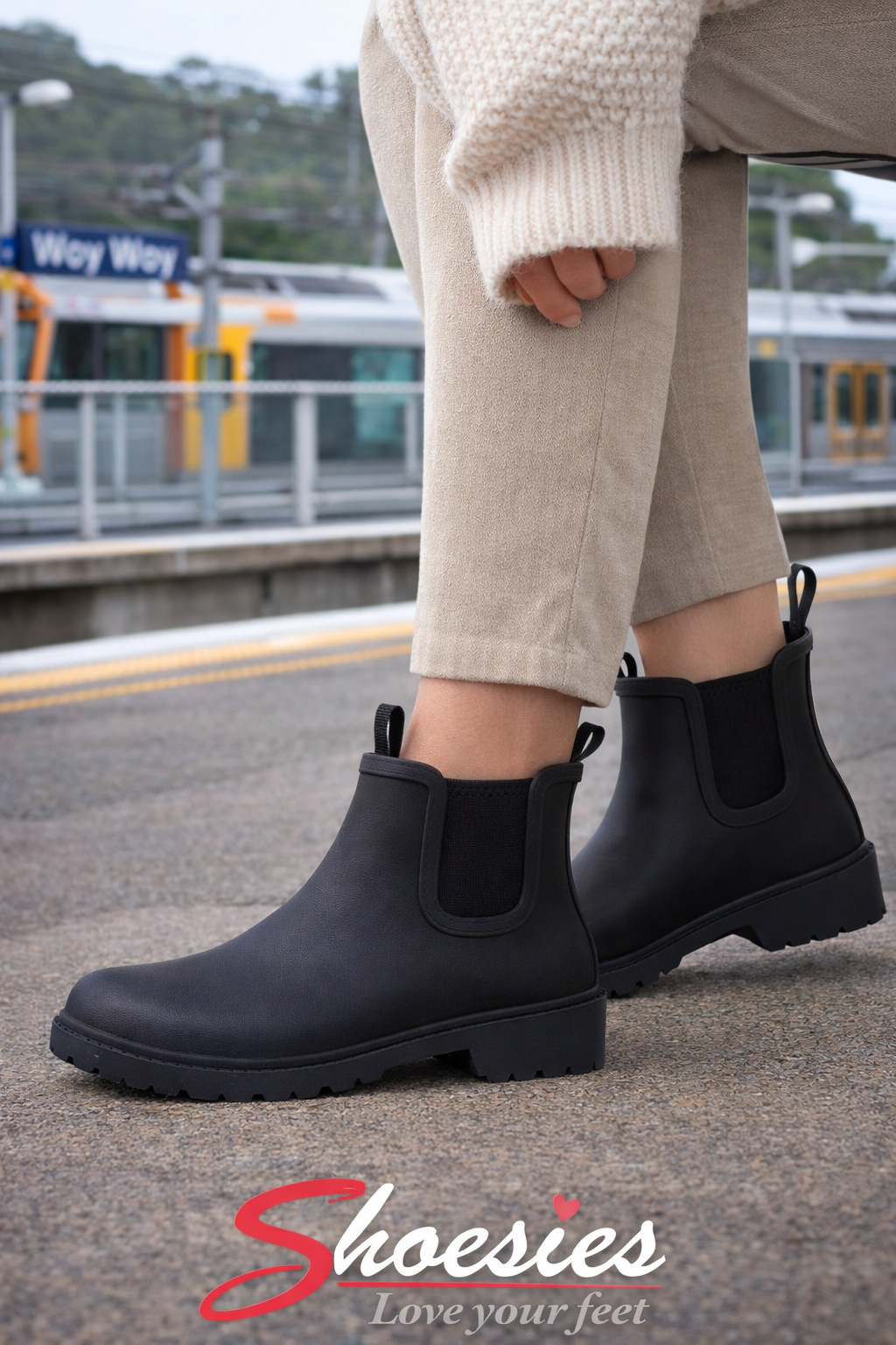 Diana Ferrari SPLASHY Gumboot – Black/Black