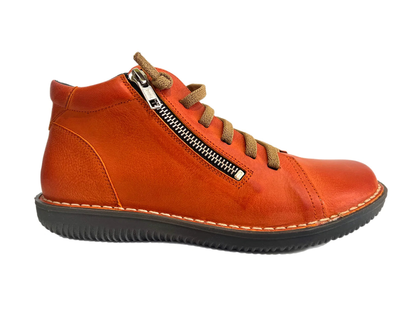 Zeta Madge – Nubuck Naranja