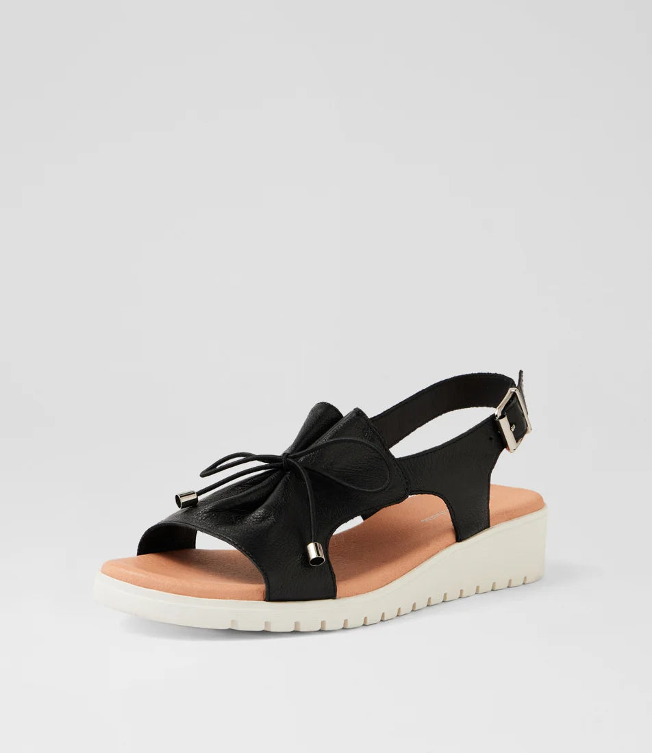 Django & Juliette Malika Cafe Leather - Black