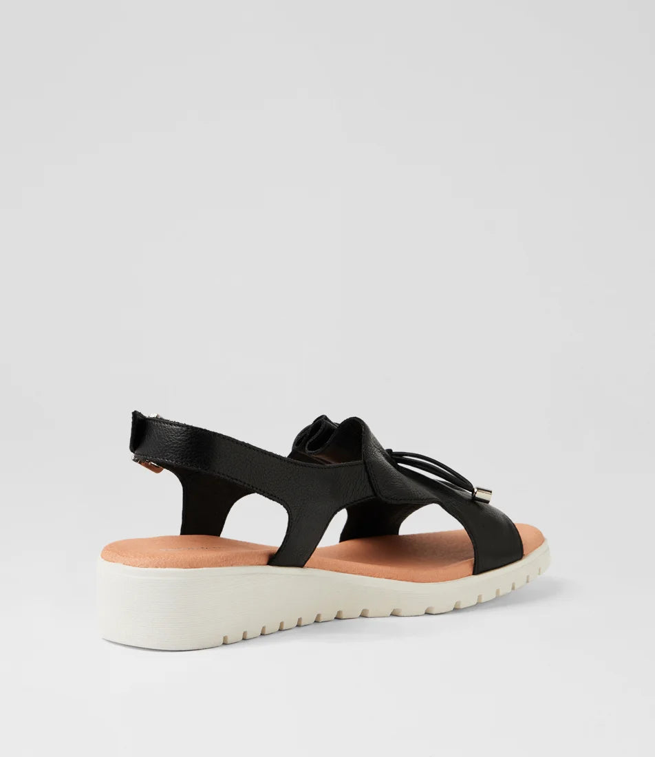 Django & Juliette Malika Cafe Leather - Black