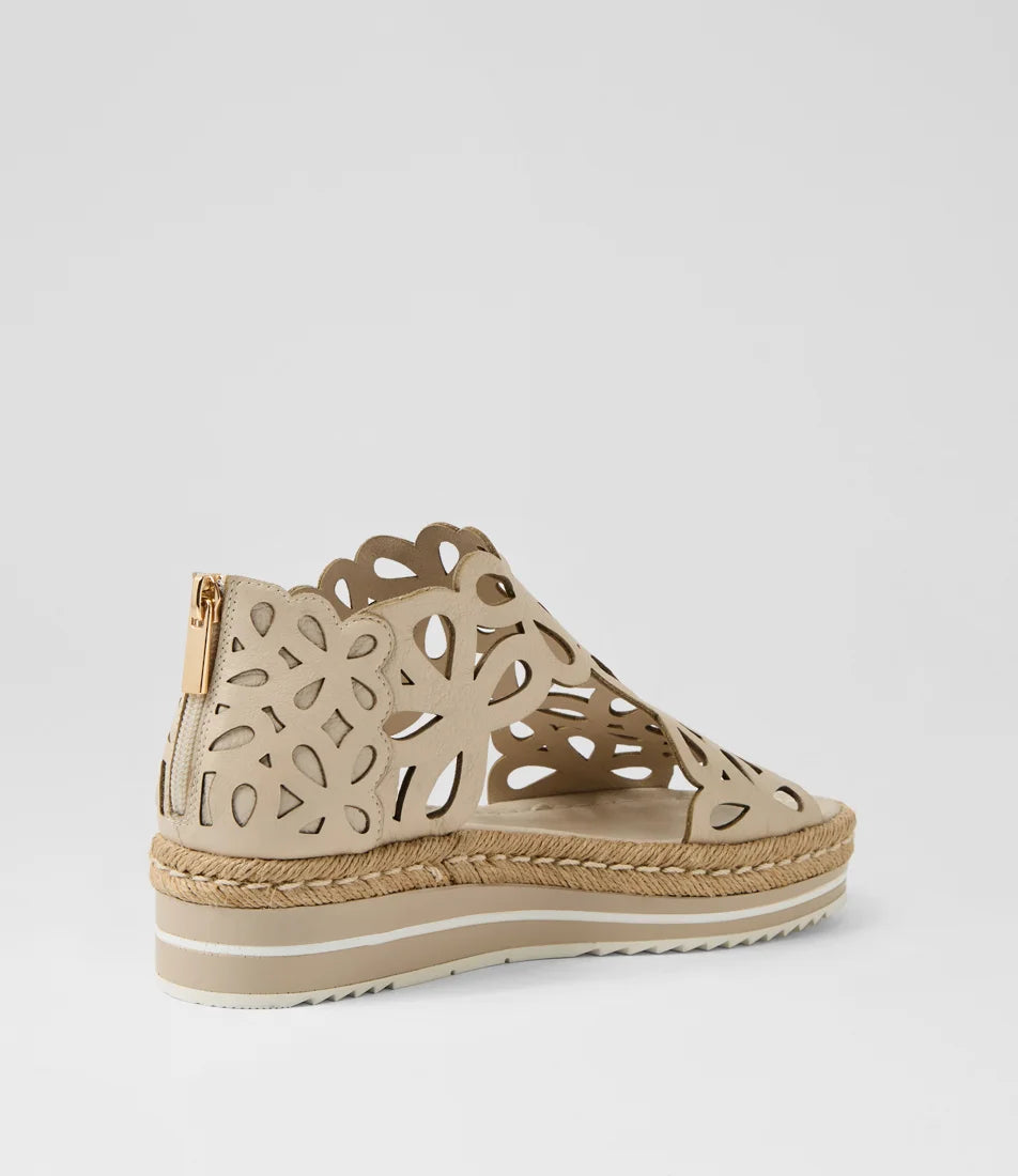 Django & Juliette Adely - Vanilla Leather Sandals