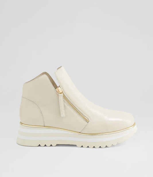 Django & Juliette - Evol Milk Leather Ankle Boots