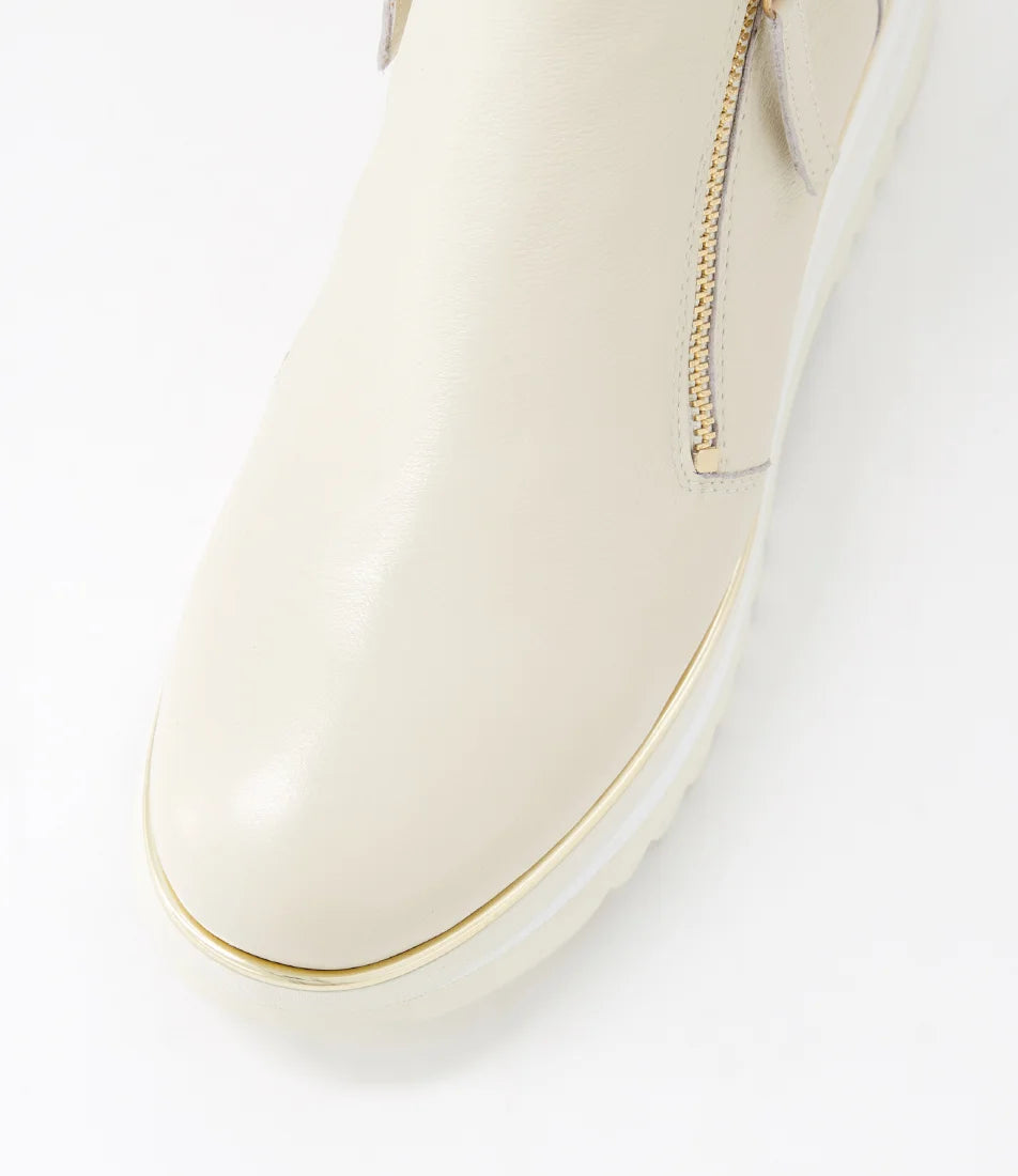 Django & Juliette - Evol Milk Leather Ankle Boots