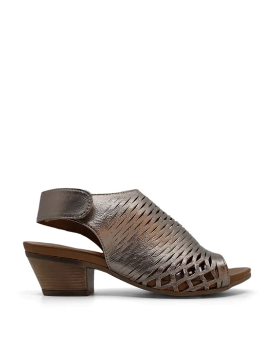 Bueno Ruby Wedge Sandal - Bronze