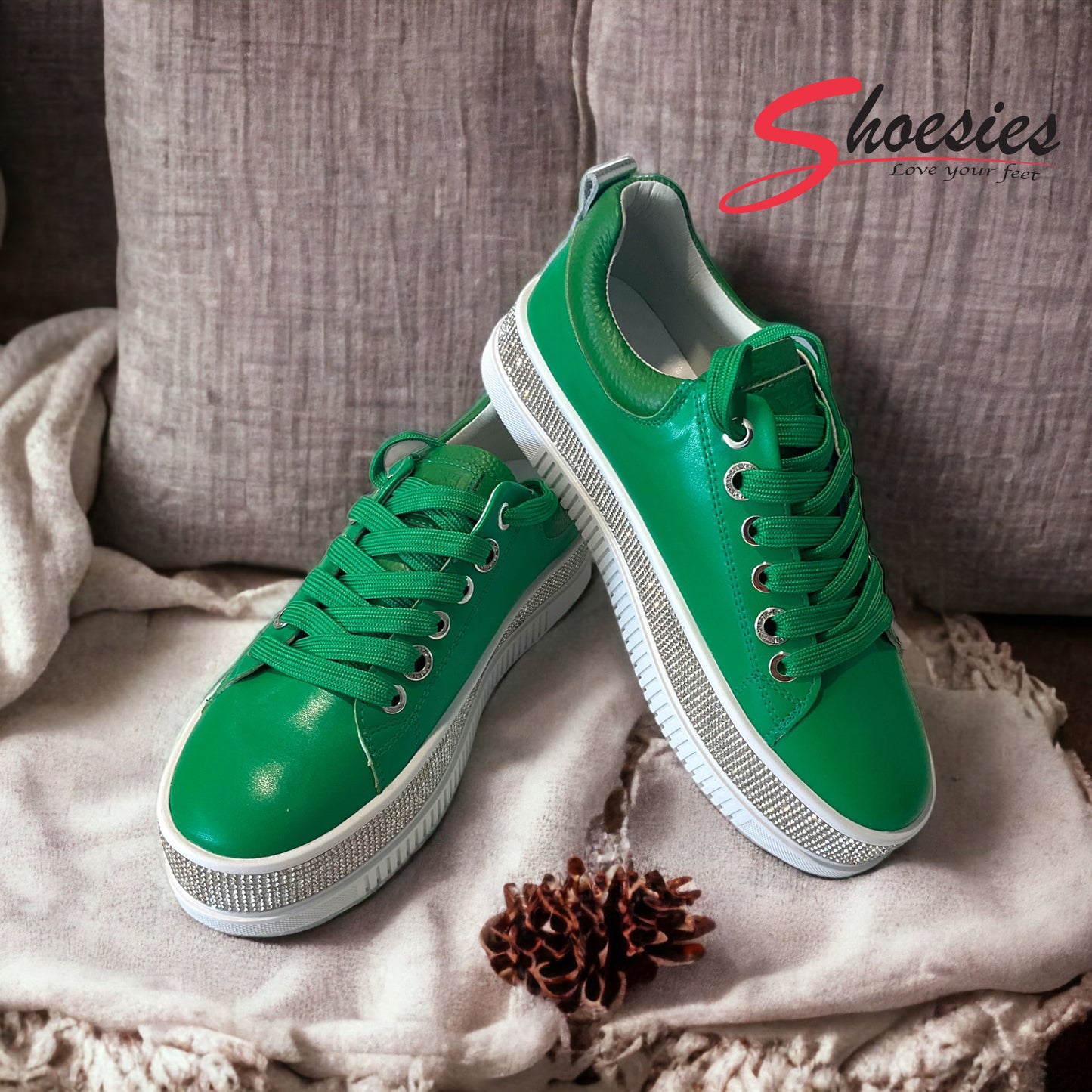 LAV-iSH Leather Luxe Sneakers LVSNKLUX - Green