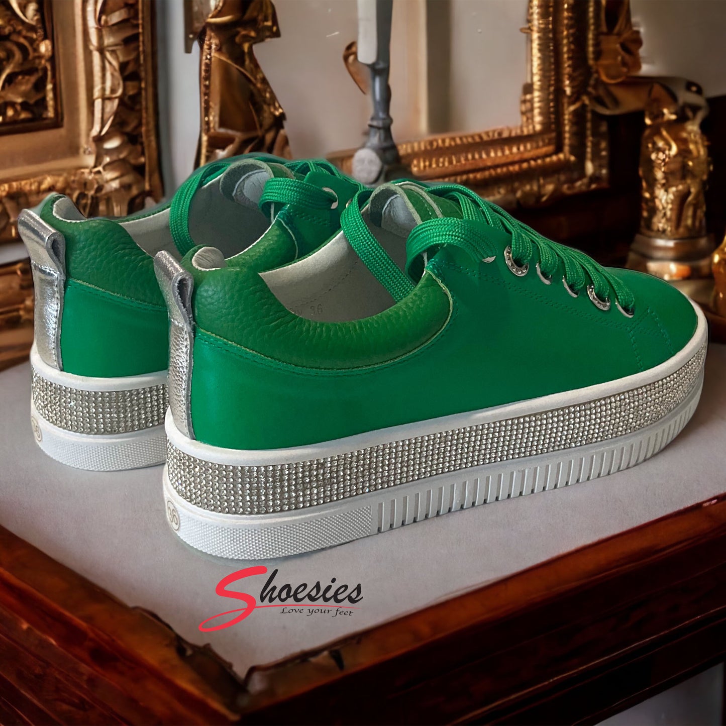 LAV-iSH Leather Luxe Sneakers LVSNKLUX - Green