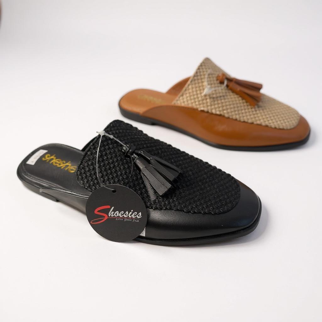 sheshe Australia Domino Tassle Mule - Black