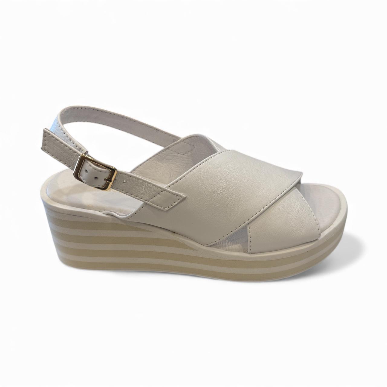 Django & Juliette – FARISE - White Leather