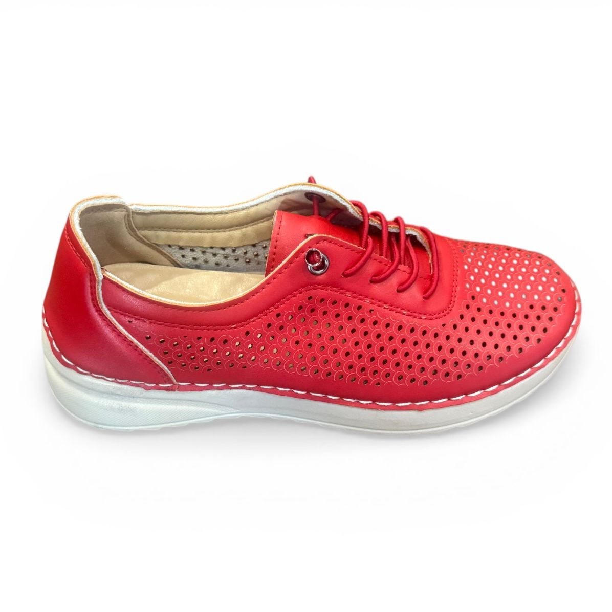 Mabella Breeze - Red Sneaker