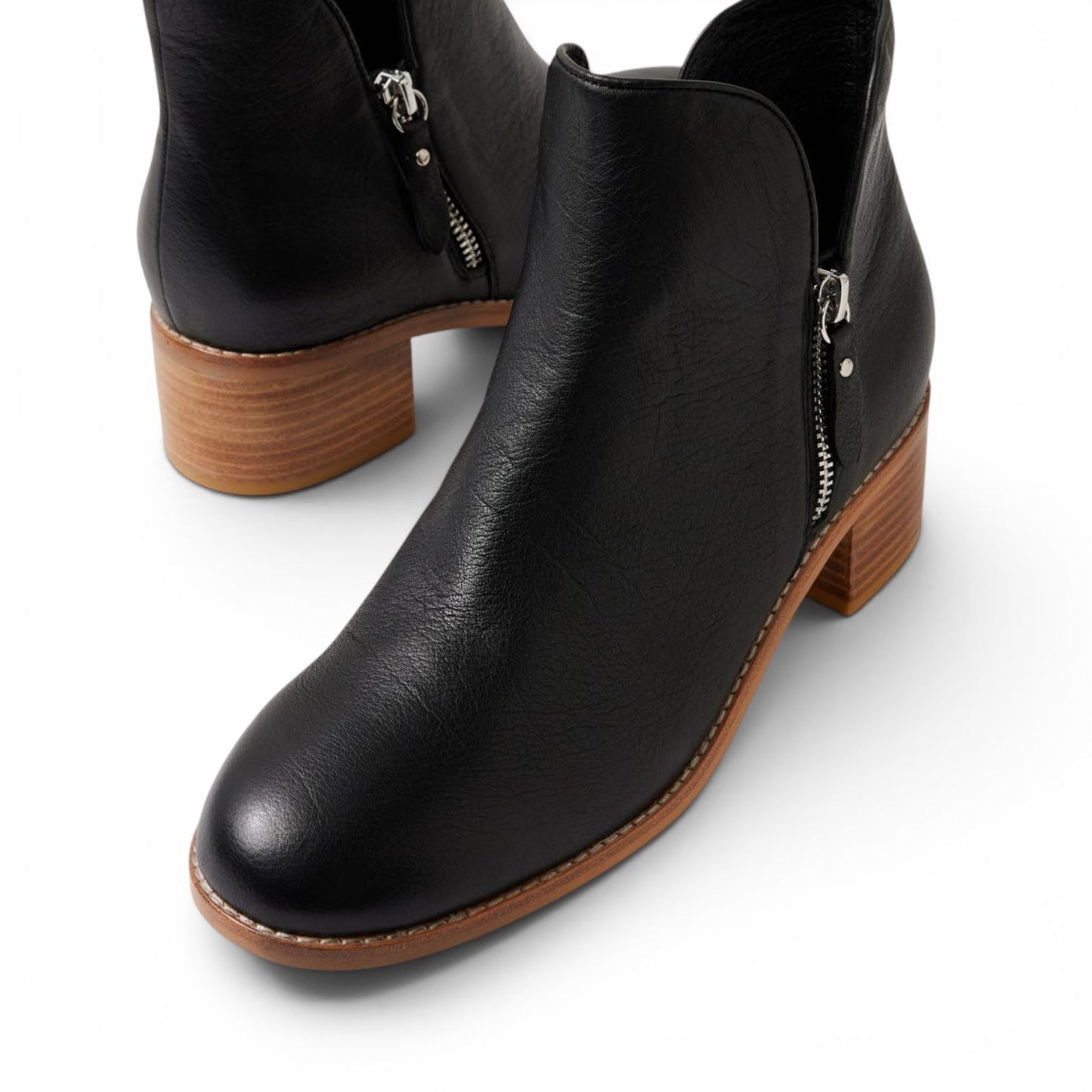 Django & Juliette Rollio Black Natural Heel Leather Ankle Boots