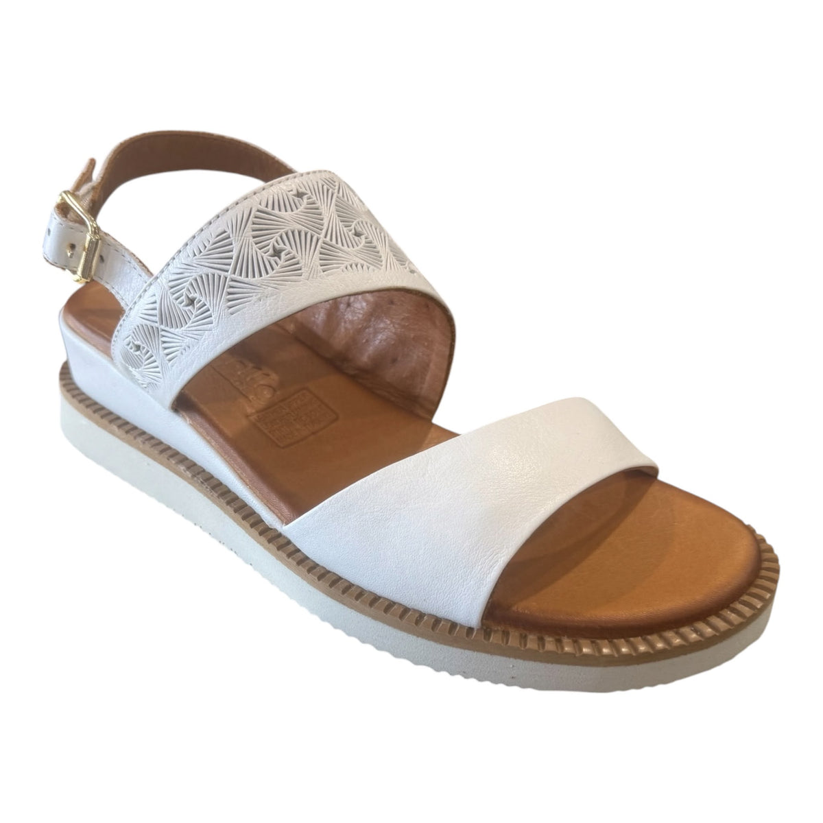 Cabello Arrow – White Leather